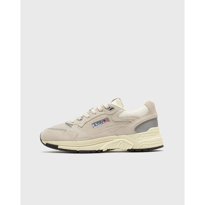 Autry Action Shoes Hyperway Low Wom A1UNHYLWUM19