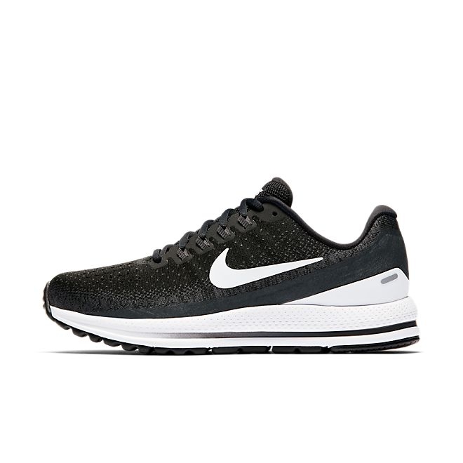 Nike Air Zoom Vomero 13  922909-001