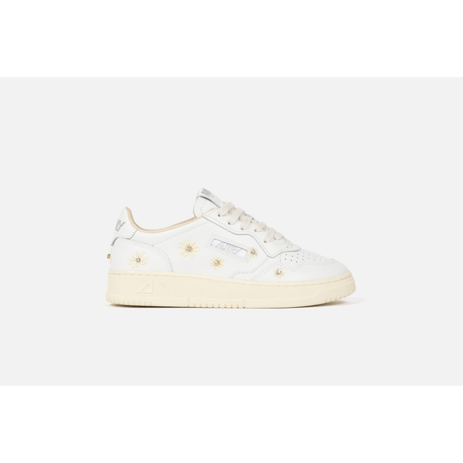 Autry Medalist Low WE01 AUL-WE01-WHTRUT