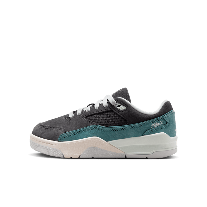 Nike Jordan Flight Court Older Kids' HF3333-008