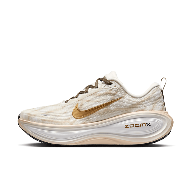 Nike Vomero Plus 'Summit White & Dark Hazel' IQ0370-121