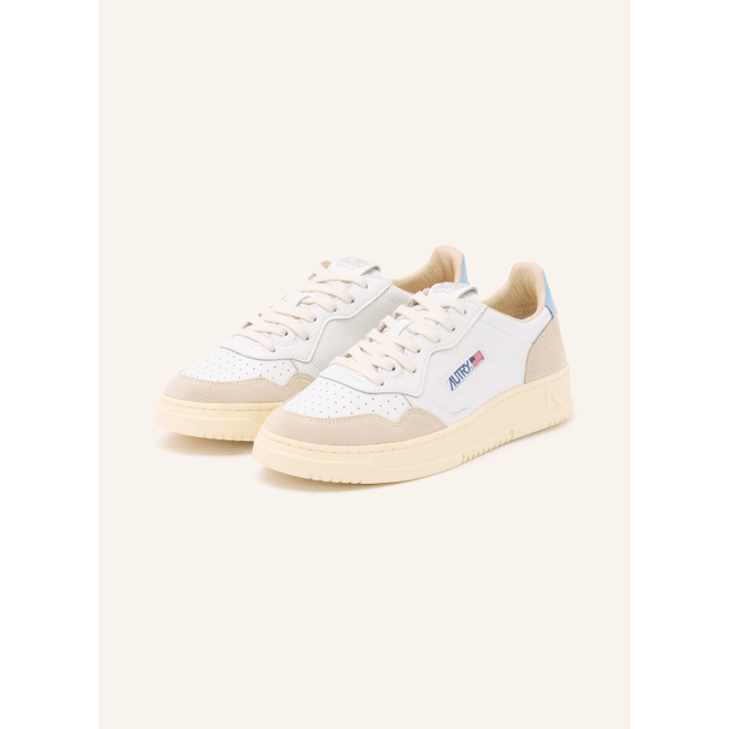 Autry Women's Medalist Low Suede AULWLS12