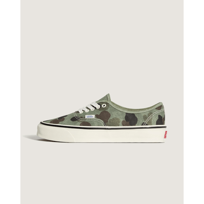 Vans Premium Authentic  VN000EBNCX3