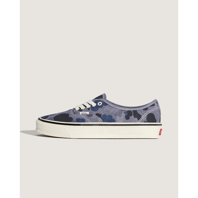 Vans Premium Authentic  VN000EBNLVN