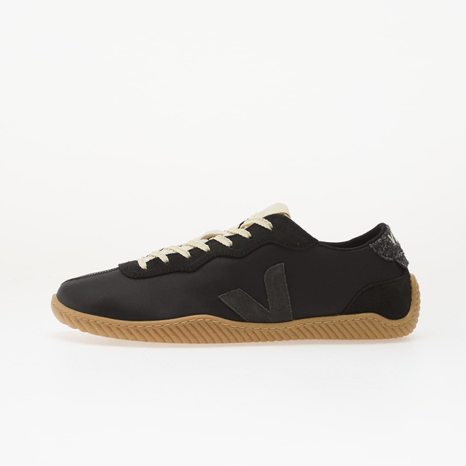 Veja x Baserange Jitsu Black  NG3421599B