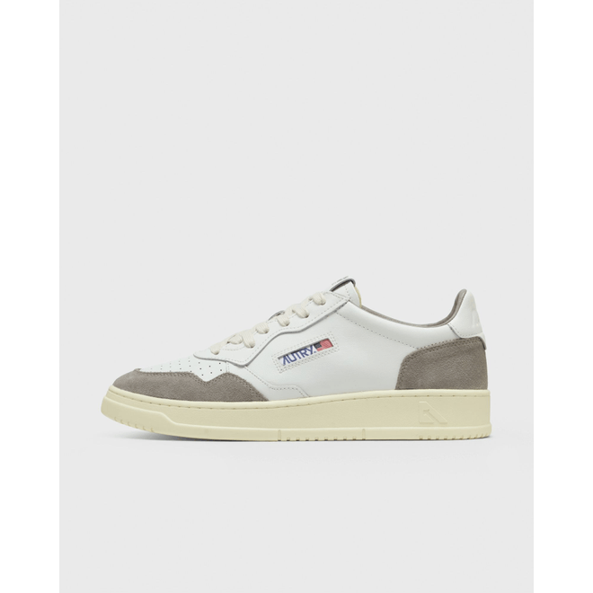 Autry Action Shoes Medalist Low Man A1UNAULMFT01