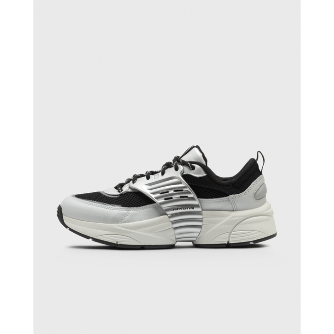 Jordan Trunner O/s IB3722-010