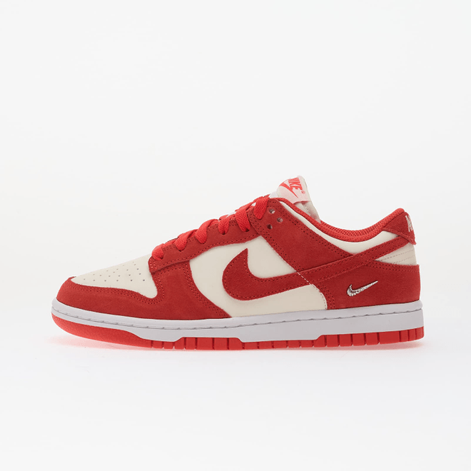 Nike Dunk Low Sail IO4244-103