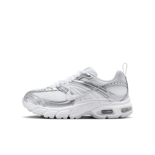 Nike Air Max Moto 2K Older Kids' IQ9430-102