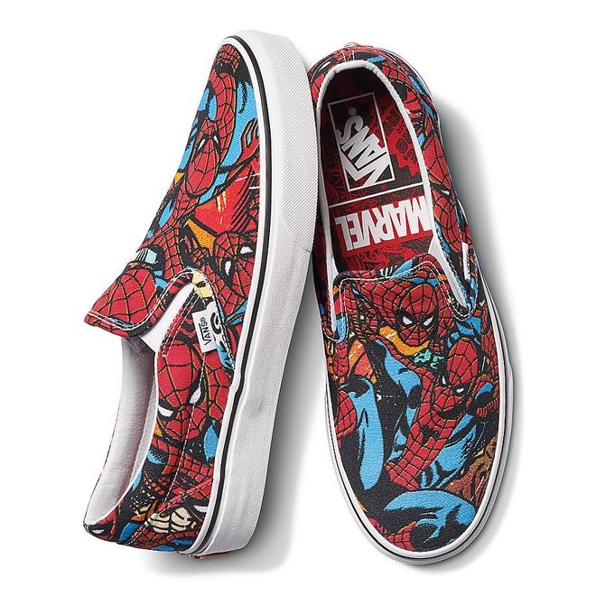 VANS Vans X Marvel Classic Slip-on- VA38F79H7