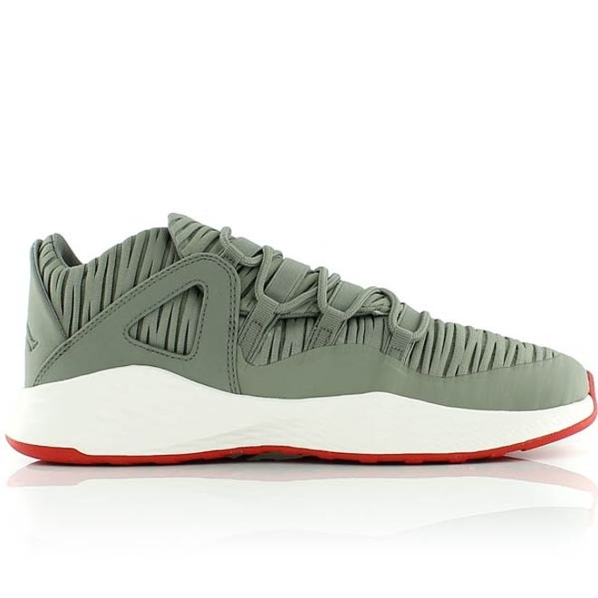 Jordan Formula 23 Low 919724-051