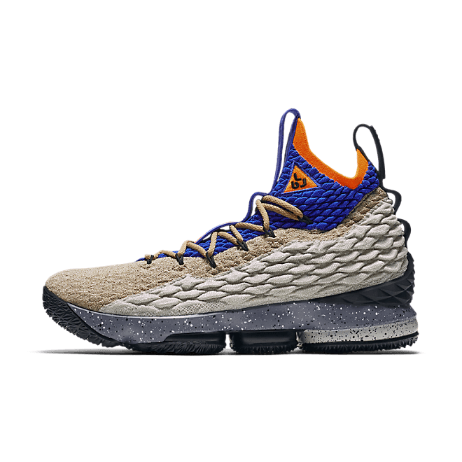 LeBron 15  AR4831-900