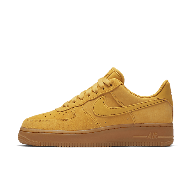 Nike Wmns Air Force 1 '07 SE - Mineral Yellow / Mineral Yellow 896184 700