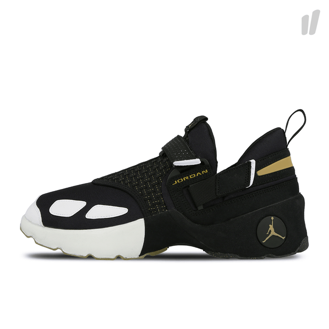 Air Jordan Trunner LX BHM 909408032