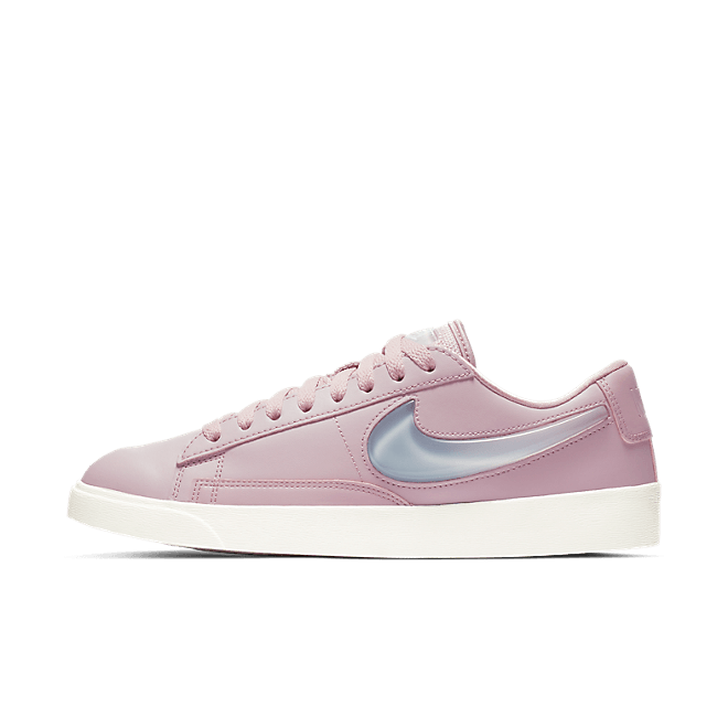 Nike Blazer Low LX  AV9371-500