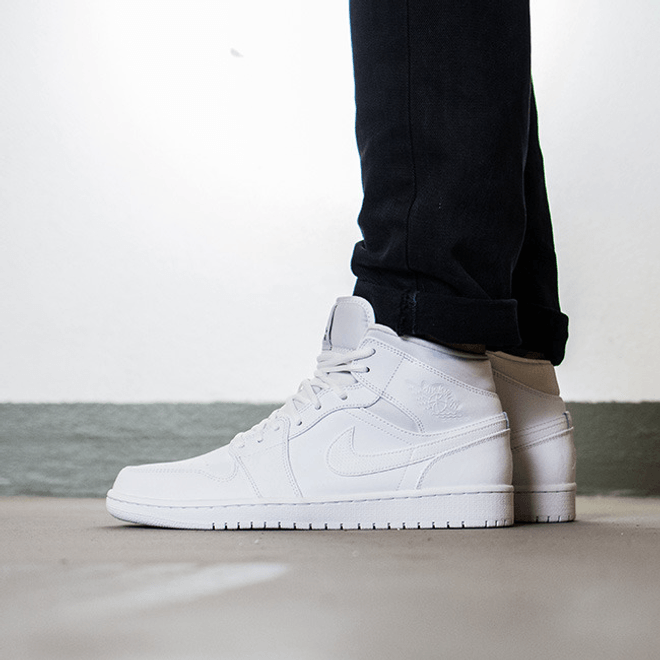 Air Jordan 1 Mid 554724 110 554724 110