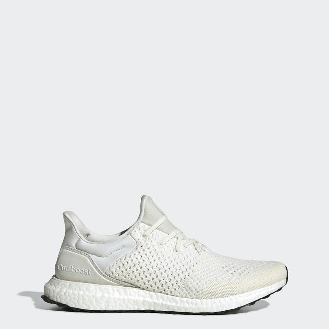 adidas UltraBOOST Schuh EE3731