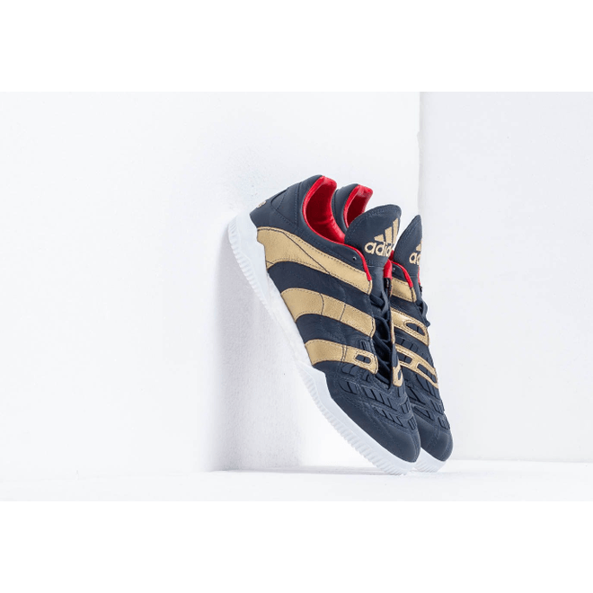 adidas Predator Accelerator TR Core Navy/ Gold Metallic/ Predator Red F37095