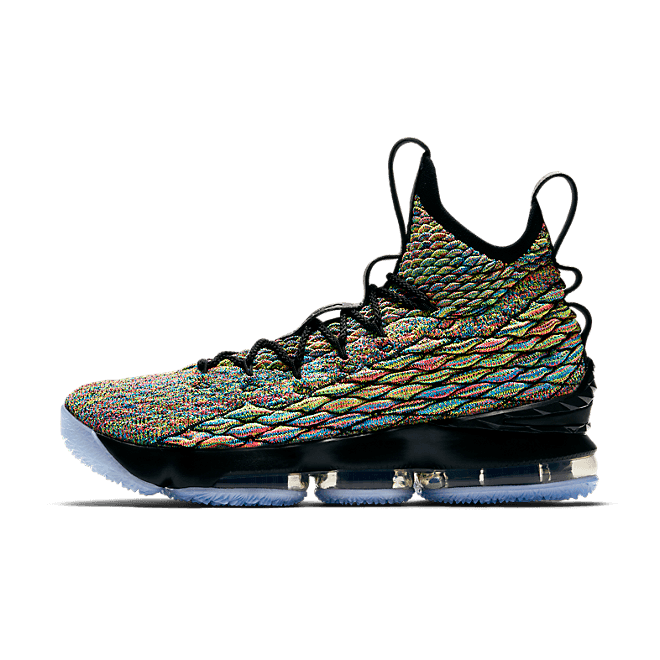 Nike Lebron XV 897648-901