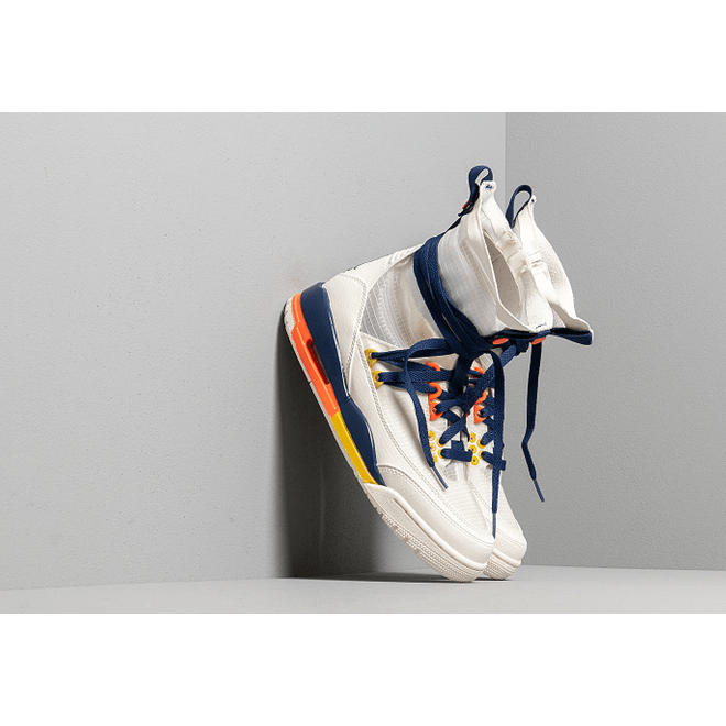 Air Jordan W 3 Retro Exp Lite Xx Sail/ Blue Void-Turf Orange-Bright Citron BQ8394100