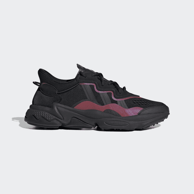 adidas OZWEEGO