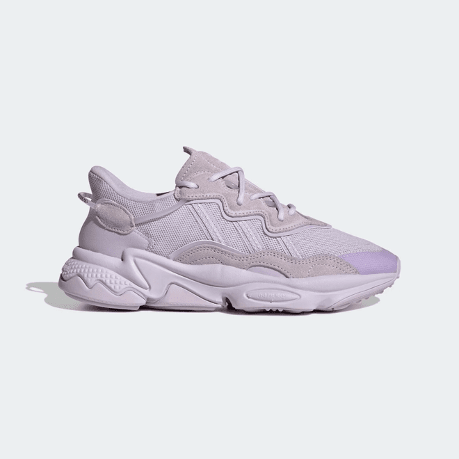 adidas OZWEEGO