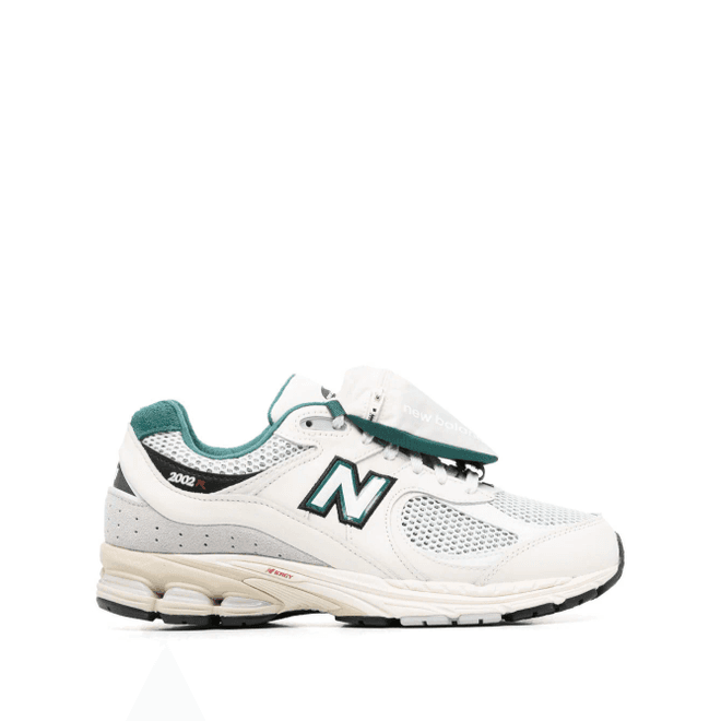 New Balance 2002R