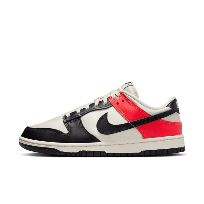 Nike Dunk Low SE
