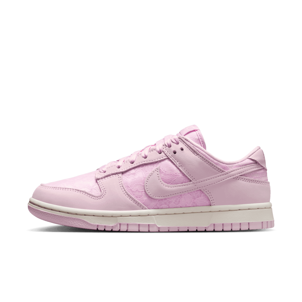Nike Dunk Low WMNS 'Regal Pink'