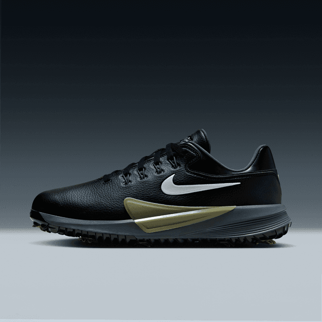 Nike Victory Pro 4 golf