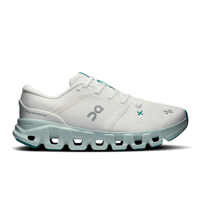 On Cloud X 5 Ivory