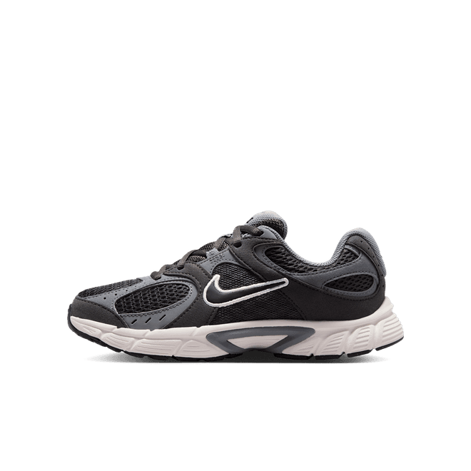 Nike V5 Runner Suede Older Kids'