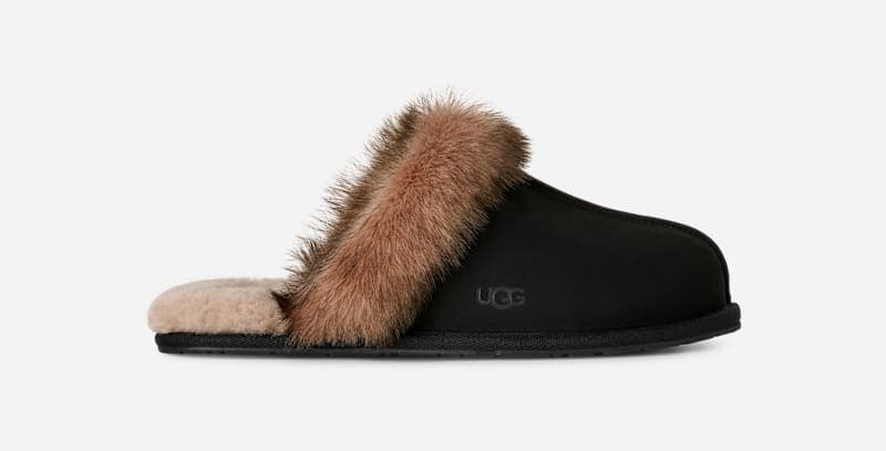 UGG® Scuffette Nubuck Slipper 'Black'