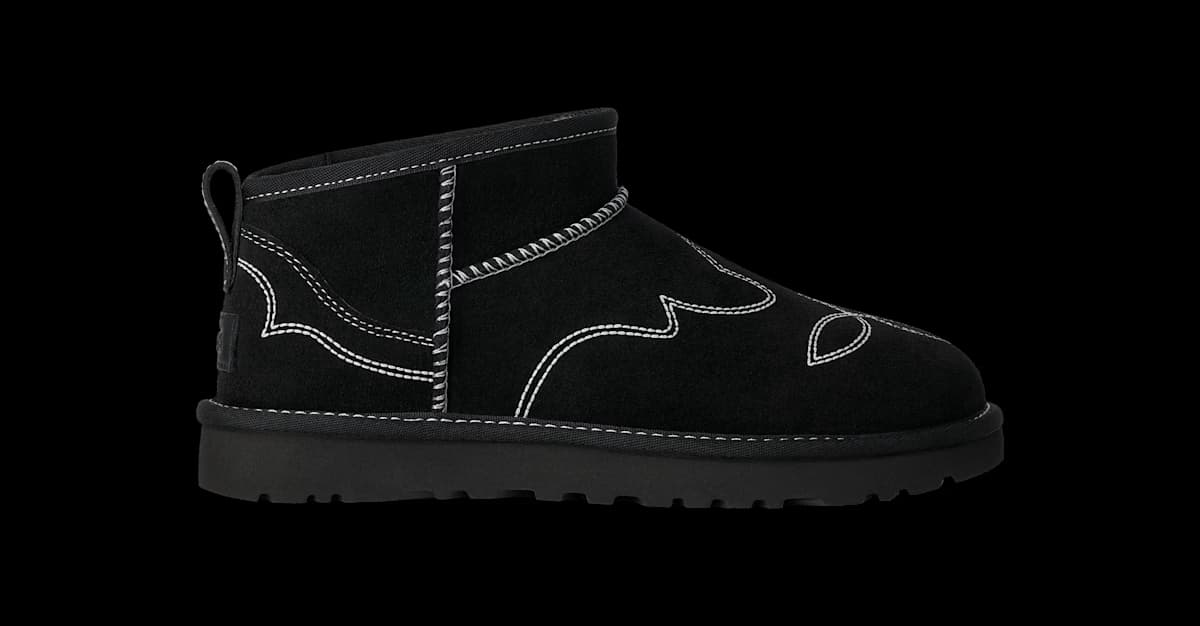 UGG® Classic Ultra Mini Western Boot 'Black'