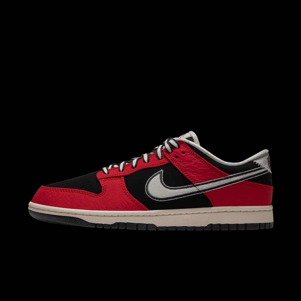 Nike Dunk Low Retro 'Black & University Red'