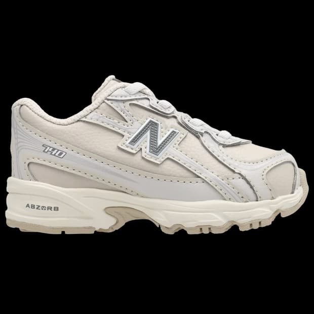New Balance 740 'Beige'