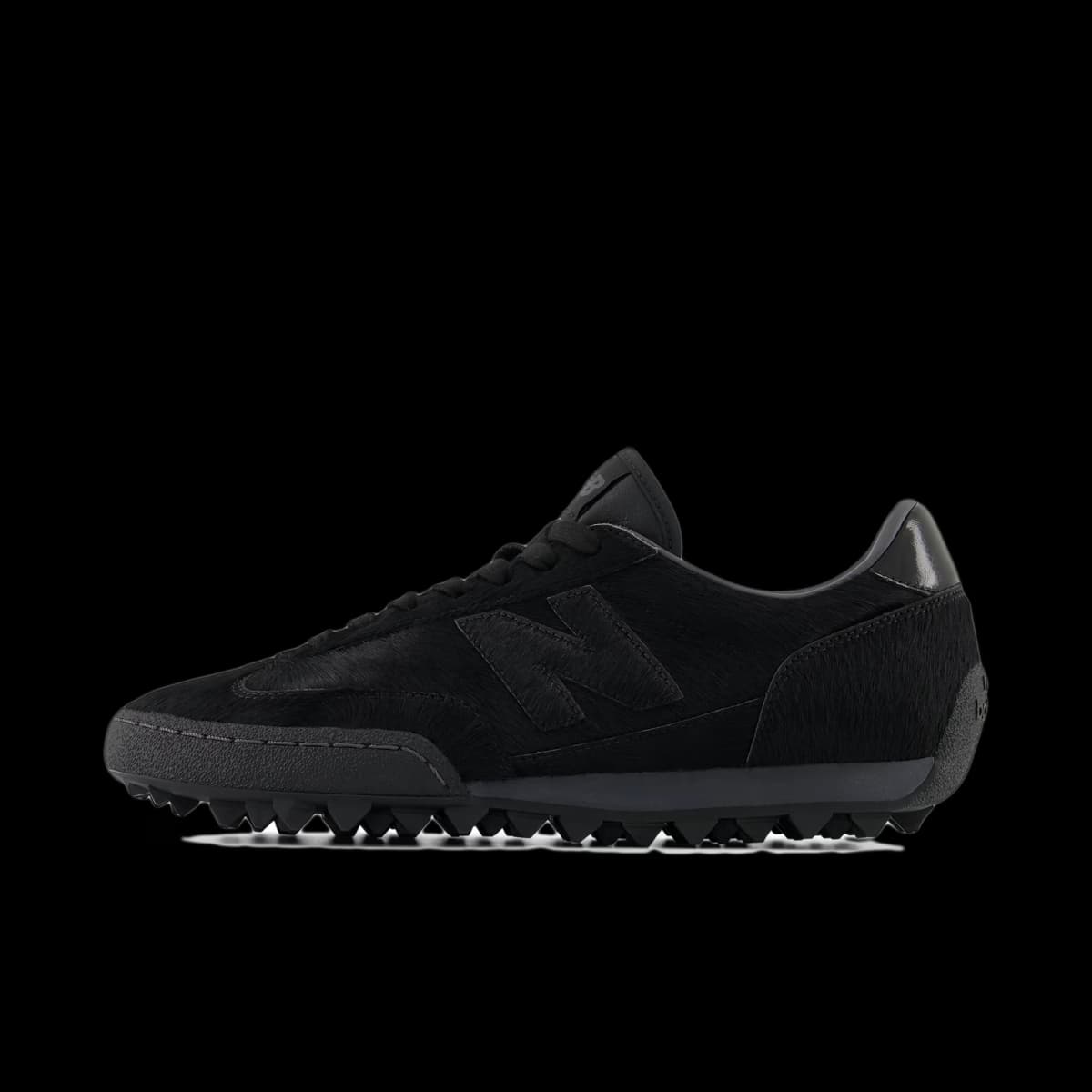 New Balance Gator Run 'Black & Magnet'