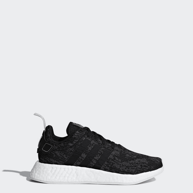 adidas NMD R2