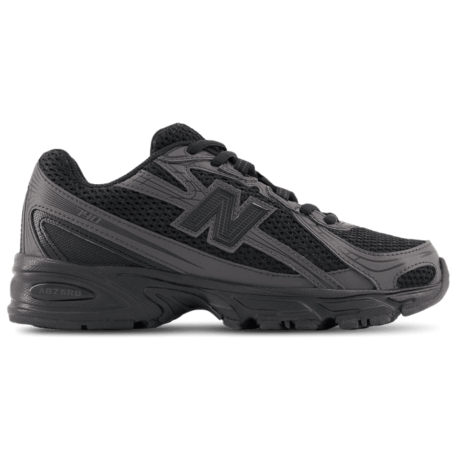 New Balance 740