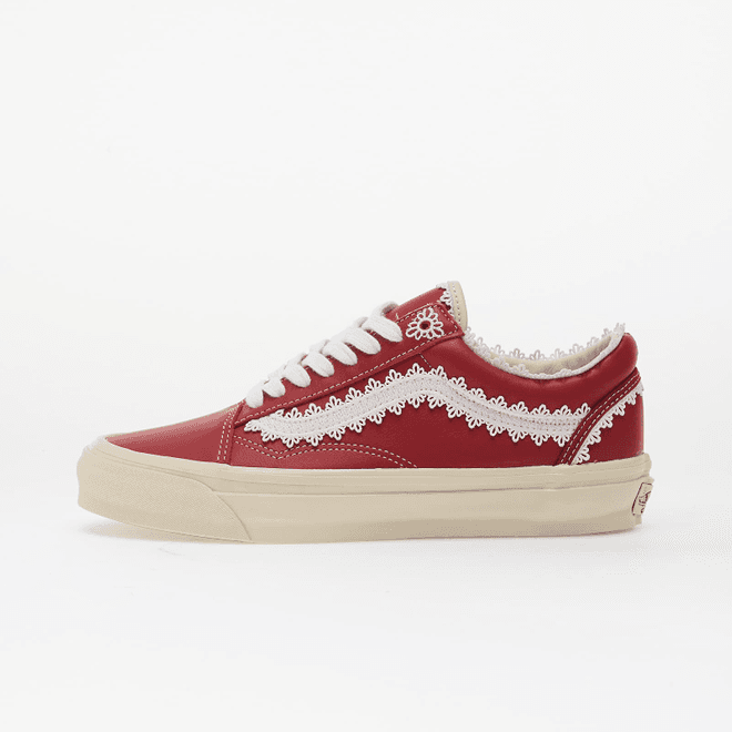 Vans LX Old Skool Coquette Red