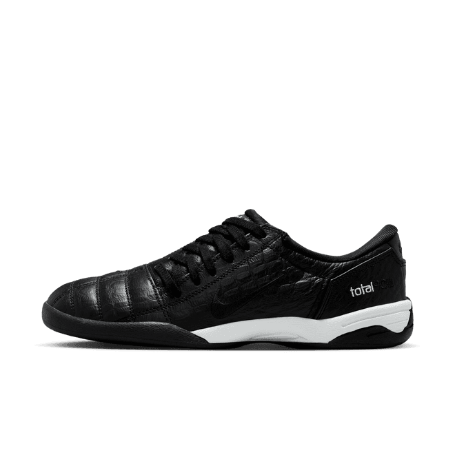 Nike Total90