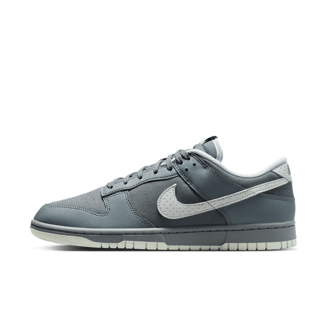Nike Dunk Low Retro