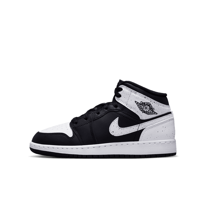 Nike Air Jordan 1 Mid Older Kids'