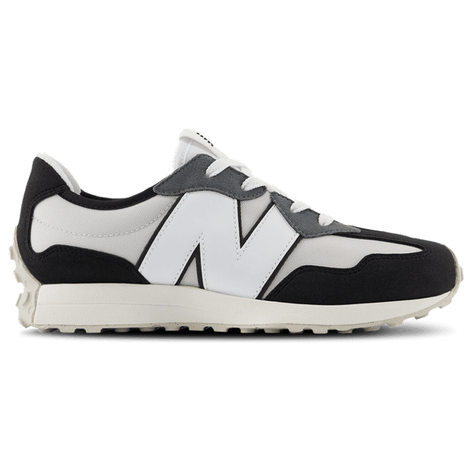 New Balance 327