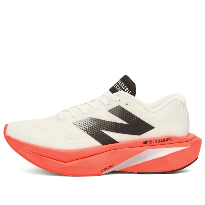 New Balance Supercomp Traer v3