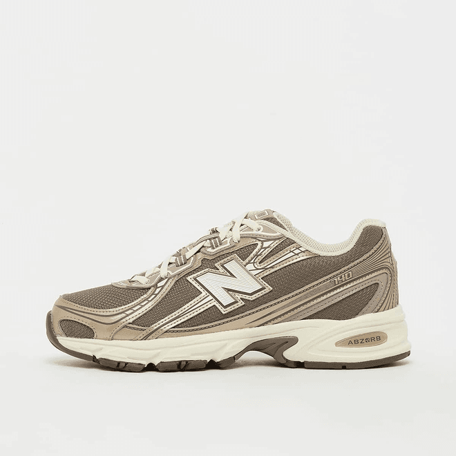 New Balance 740