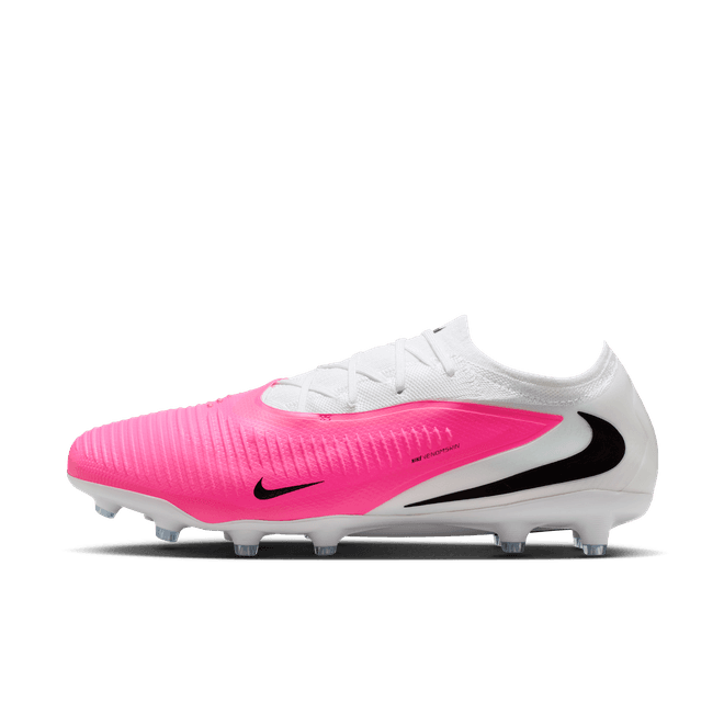 Nike Phantom 6 Low Pro voetbal