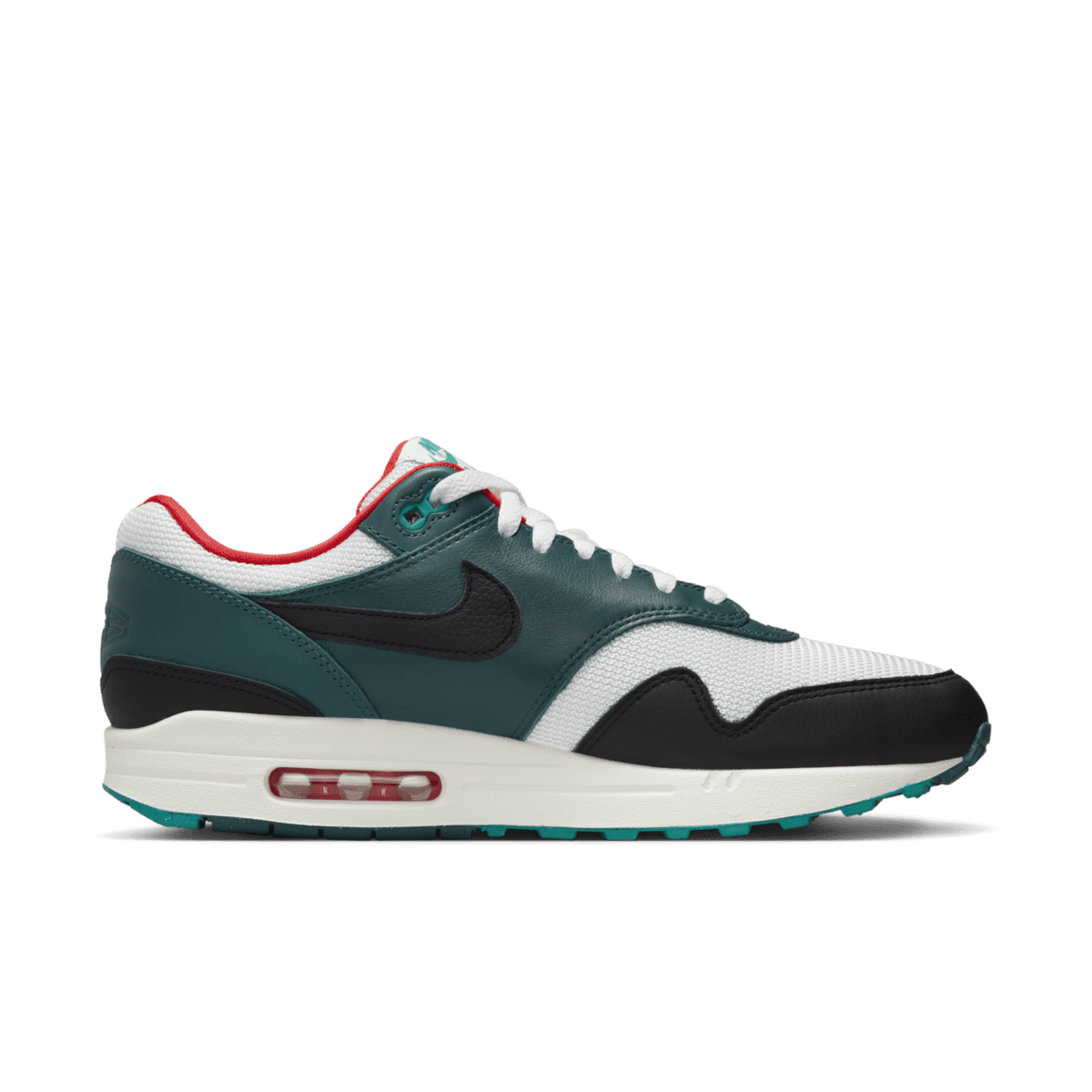 LeBron x Liverpool x Nike Air Max 1