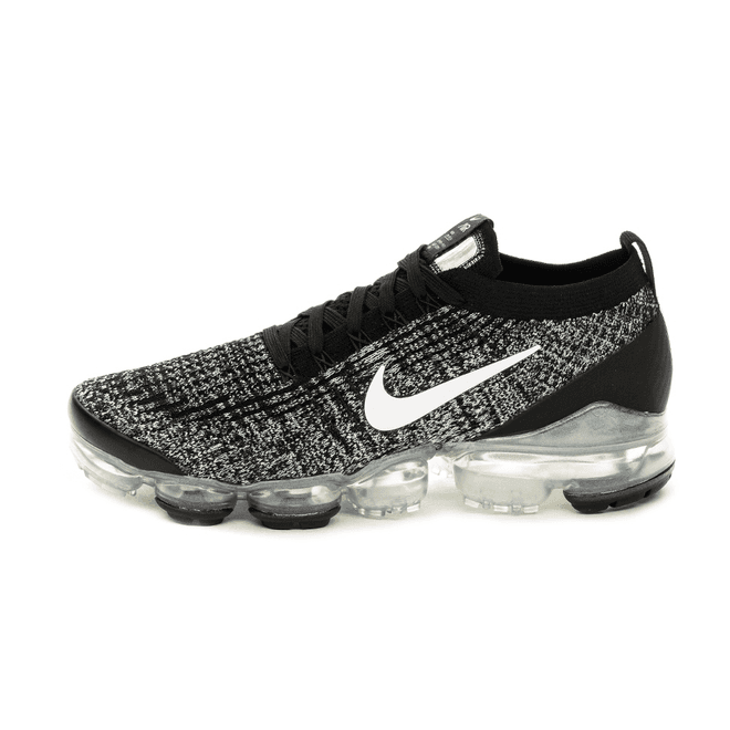Nike Air Vapormax Flyknit 3 (Black / White - Metallic Silver)