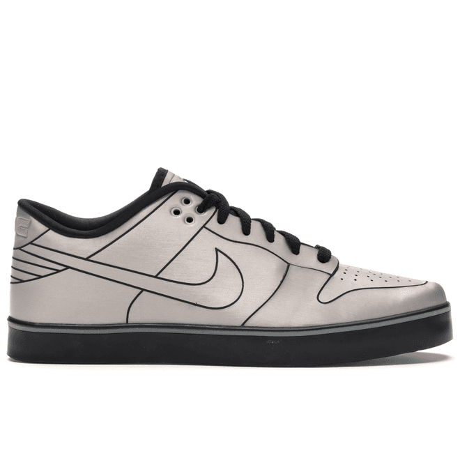 Nike Dunk SE Delorean